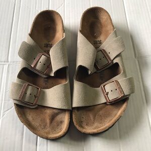 Birkenstock sandals size 39